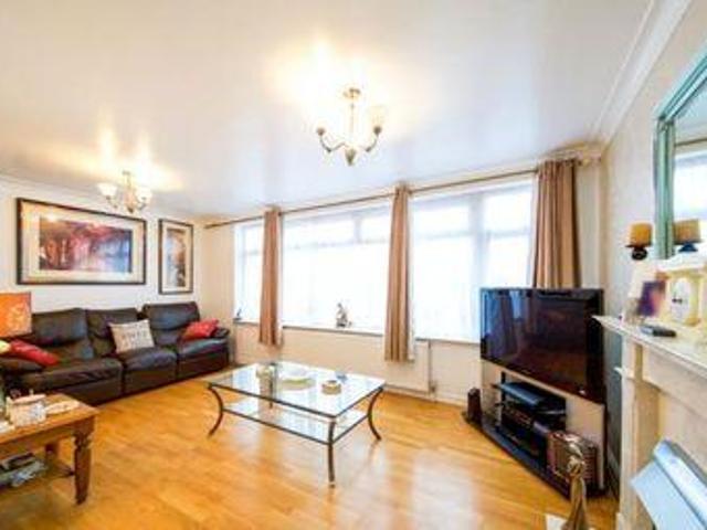 House for sale in Potters Bar, Isle Of Man