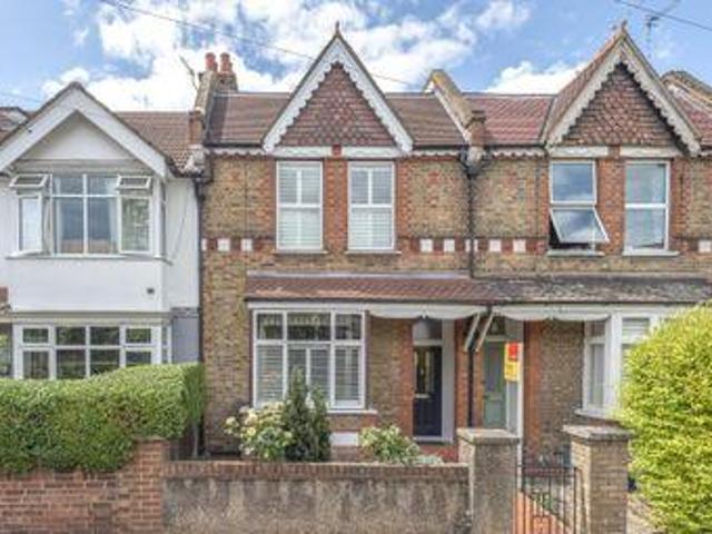 House for sale in Isleworth, Greater London