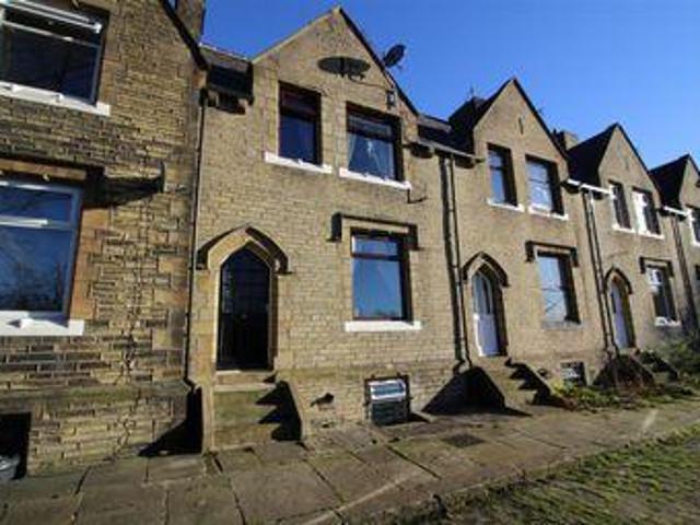 House for sale in Halifax, West Yorkshire