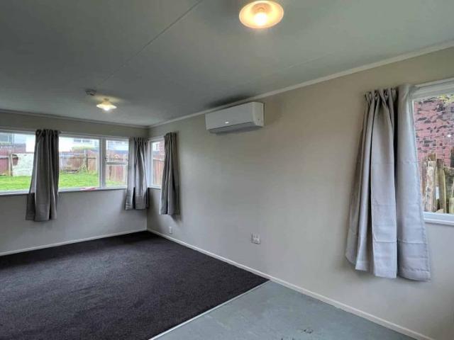 House for rent in Pauatahanui, Wellington