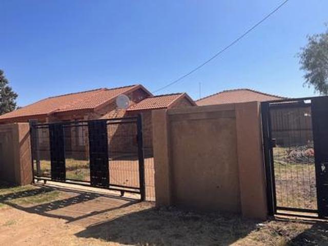 House for sale in Mafikeng, North West