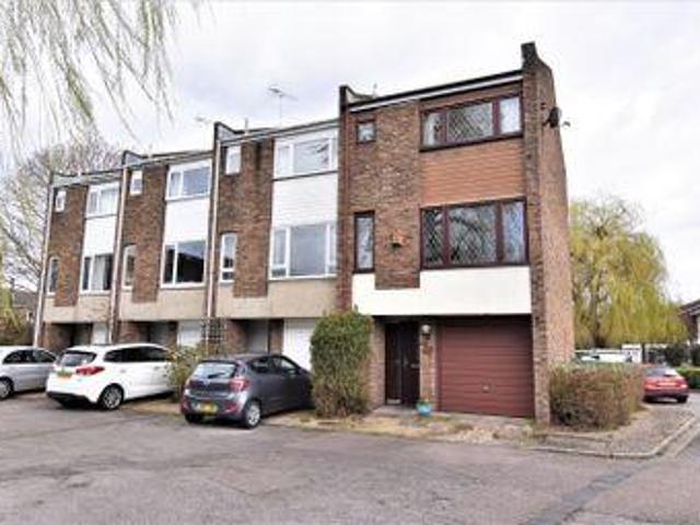 House for rent in Kingston Upon Thames, Greater London