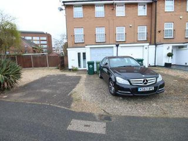 House for rent in Staines, Surrey