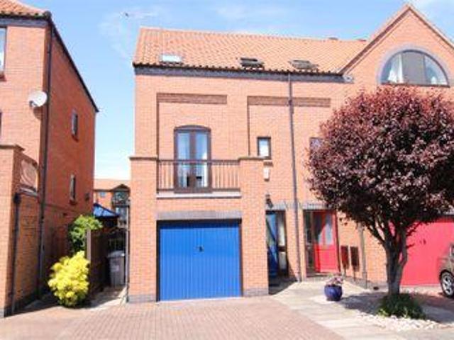 House for sale in Alverton, East Midlands