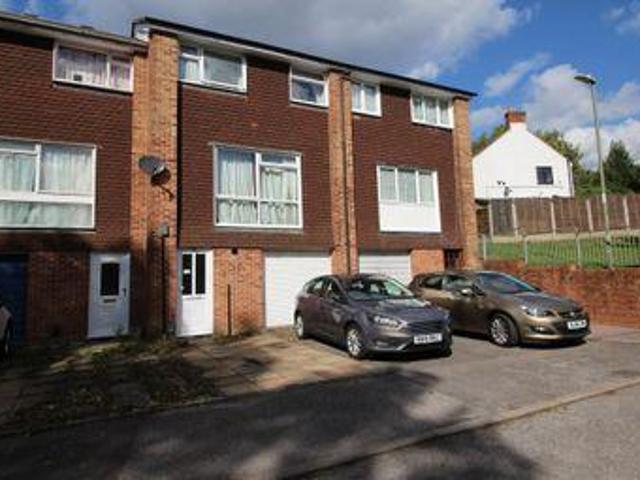 House for sale in Aldershot, Hampshire