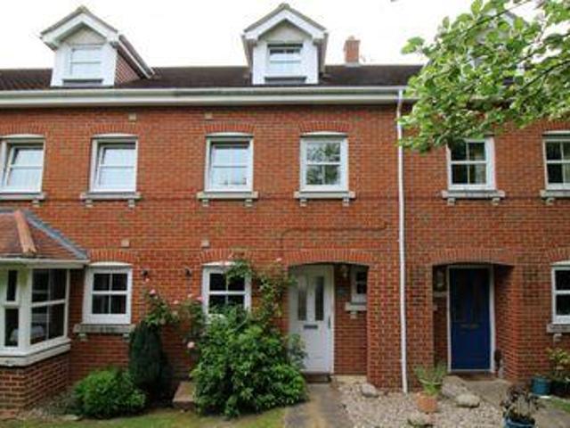 House for sale in Aldershot, Hampshire
