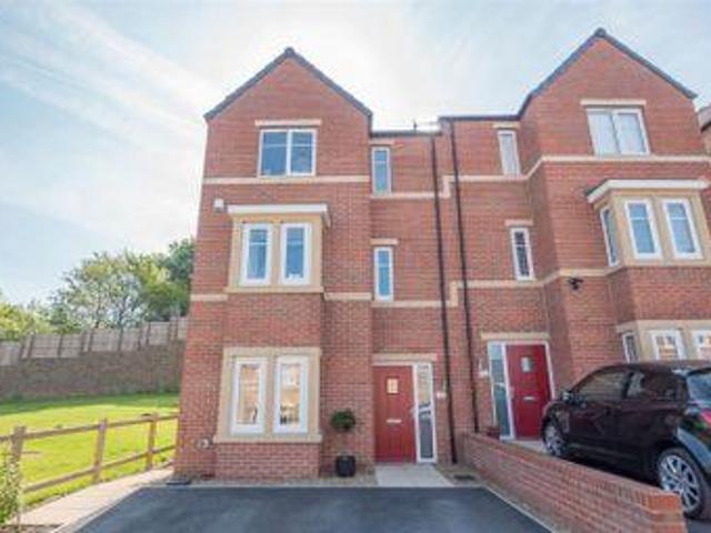 House for sale in West Yorkshire