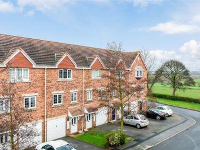 House for sale in West Yorkshire