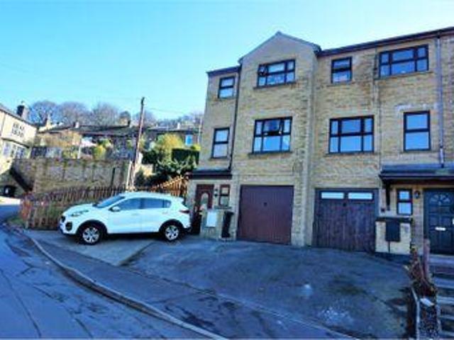 House for sale in Halifax, West Yorkshire