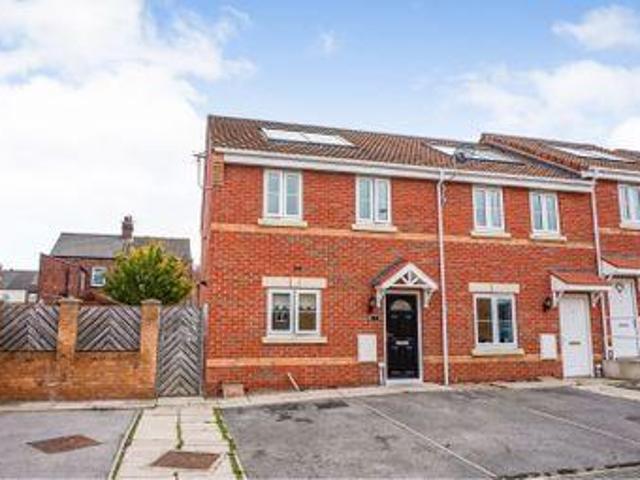 House for sale in Pontefract, West Yorkshire