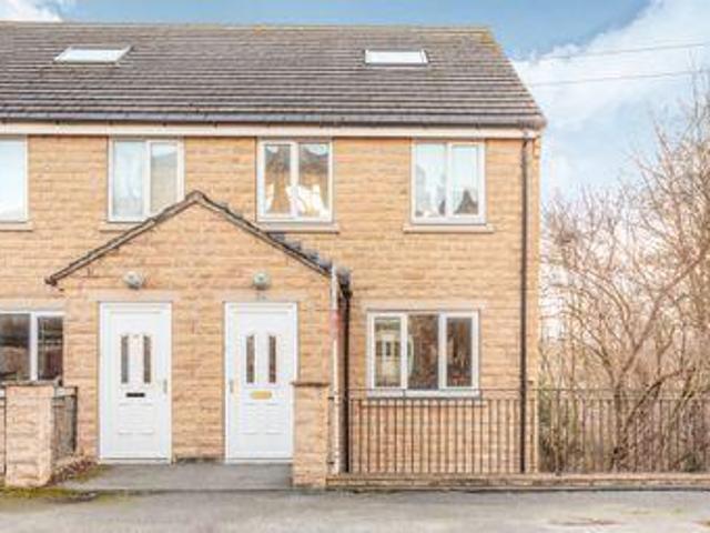 House for sale in Batley, West Yorkshire