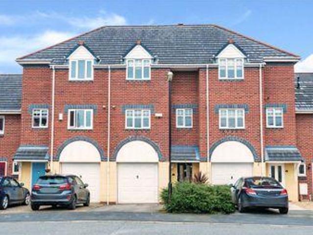 House for sale in Roby Mill, Lancashire