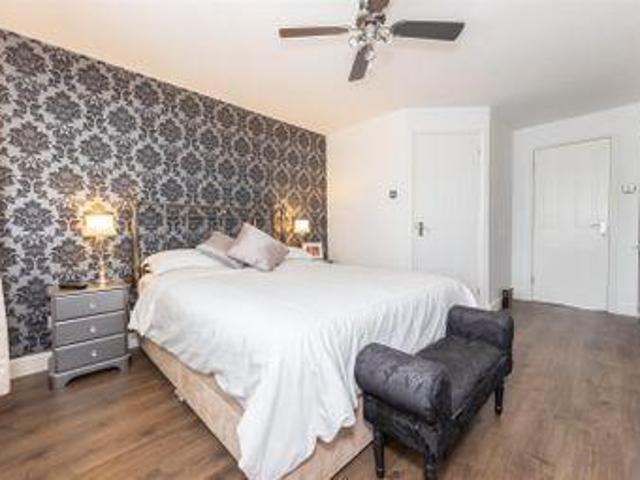 House for sale in Dunstable, Bedfordshire