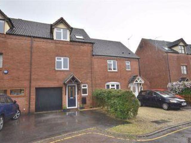 House for sale in Gloucester, Gloucestershire