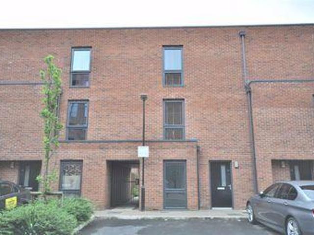 House for sale in Gloucester, Gloucestershire