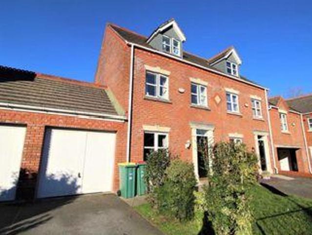 House for sale in Higher Bartle, Lancashire