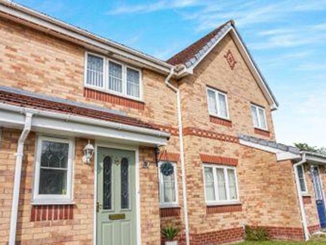 House for sale in Halton