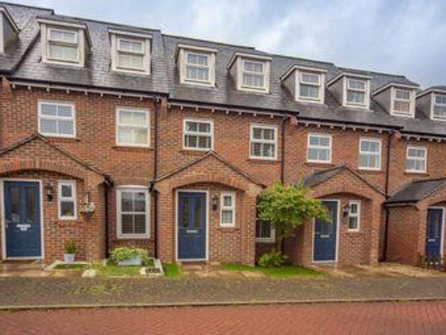 House for sale in Hart, Hampshire