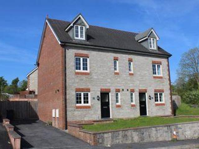 House for sale in Ammanford, Wales