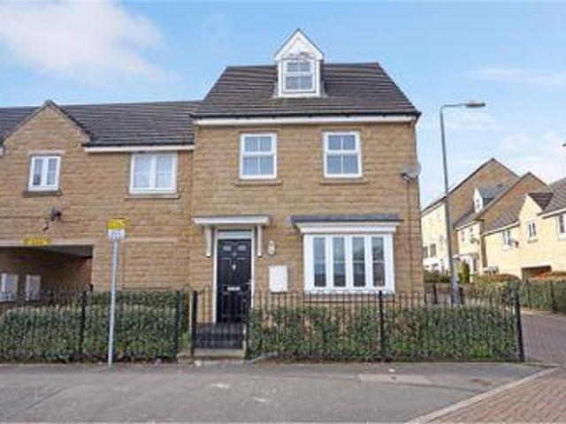 House for sale in Halifax, West Yorkshire