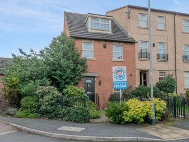 House for sale in West Yorkshire