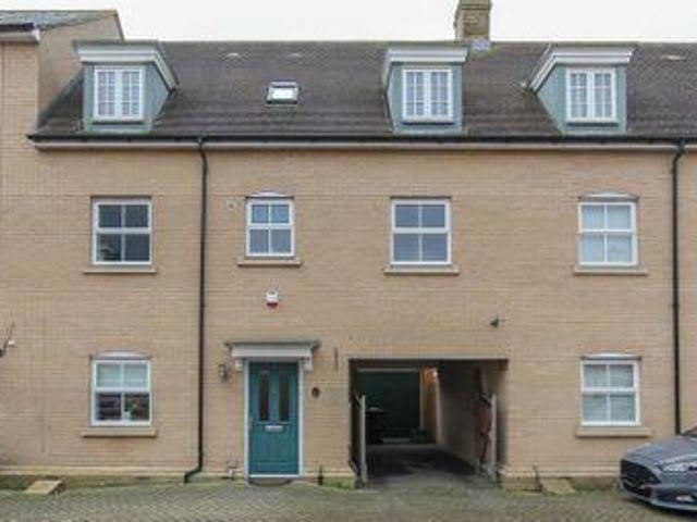 House for sale in Fordham Heath