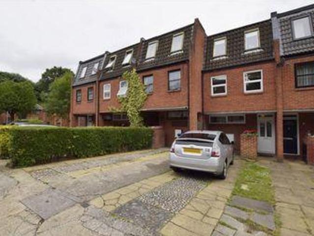 House for sale in Wembley, Greater London