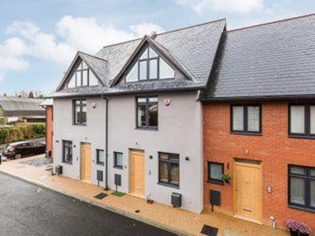 House for sale in Warlingham