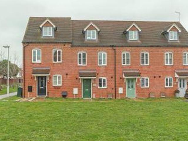House for sale in Oad Street, Kent