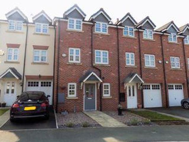House for sale in Leftwich, Cheshire