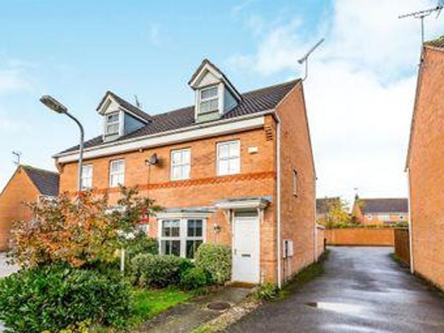 House for sale in Buckingham, Buckinghamshire