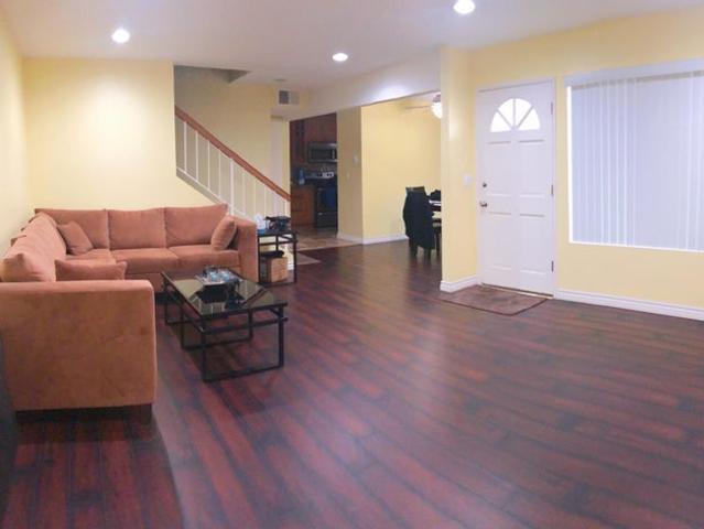 Room for rent in Northridge West Neighborhood Council District, Canoga Park