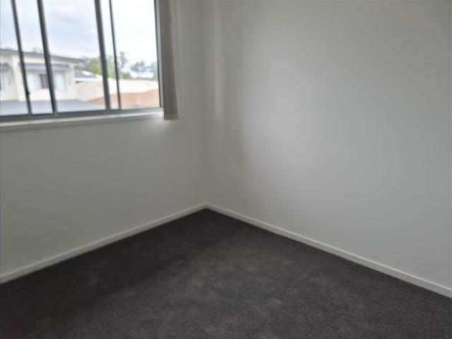 Townhouse for rent in Toombul, Queensland