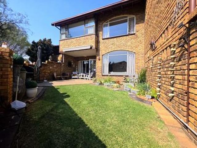 Townhouse for sale in Ekurhuleni, Gauteng