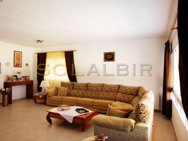 Casa en alquiler en la Marina Baixa, Valencia