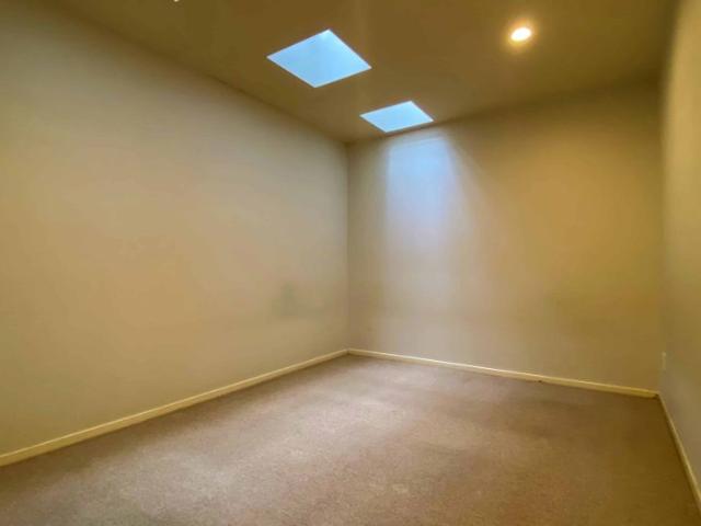 Townhouse for rent in Freemans Bay, Oroua County