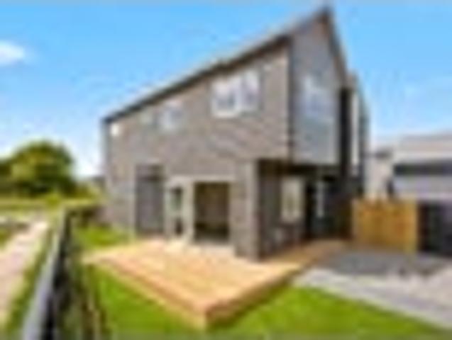 House for sale in Awhitu