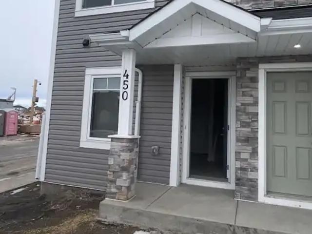 House for rent in Airdrie, Alberta