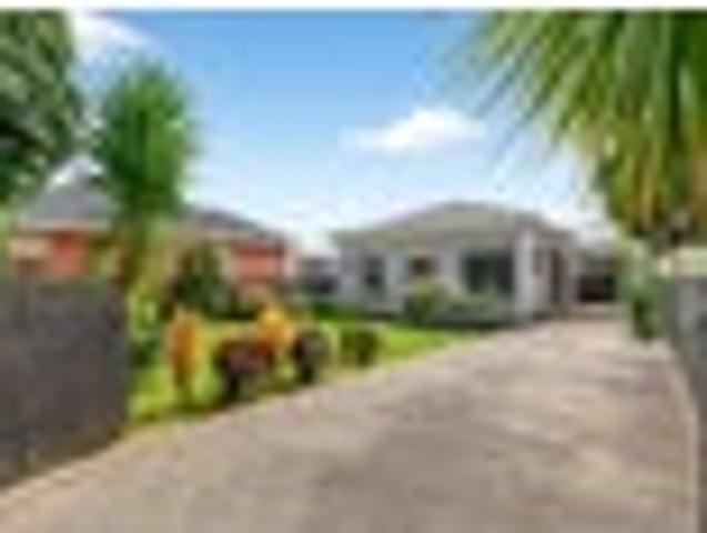 House for sale in Pauatahanui, Wellington