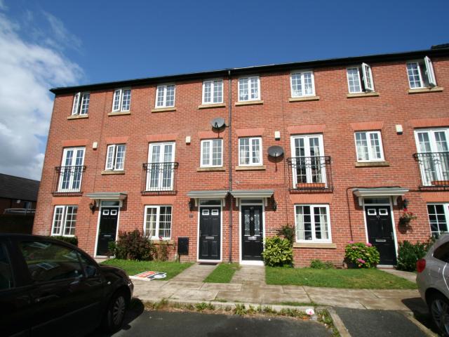 House for rent in Firgrove, Burnedge