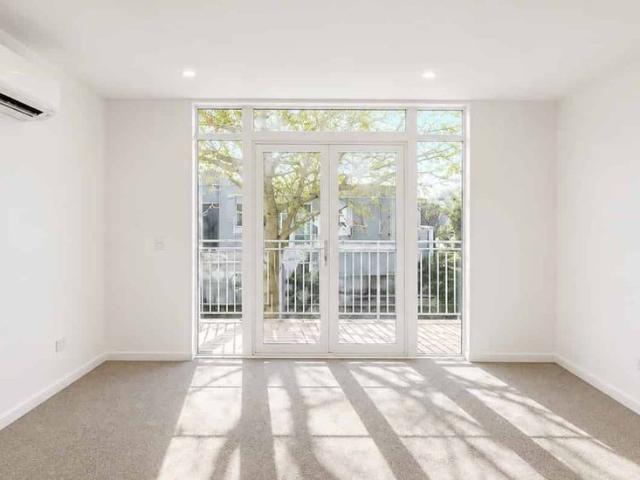 Apartment for rent in Heathcote, Canterbury