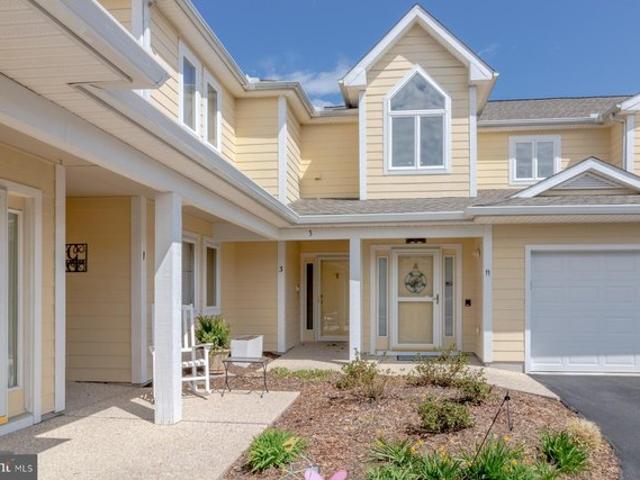 Condo for sale in Delaware