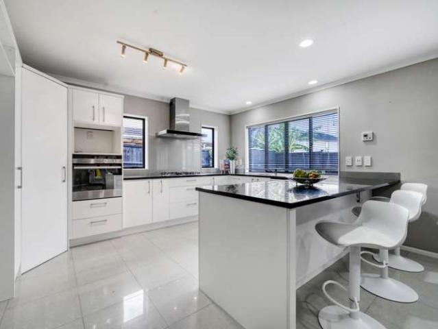 House for sale in Howick