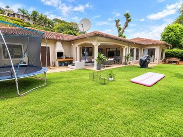 Townhouse for sale in Umhlanga Rocks, eThekwini Metropolitan Municipality