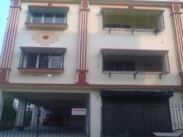 House for sale in Calcutta, West Bengal
