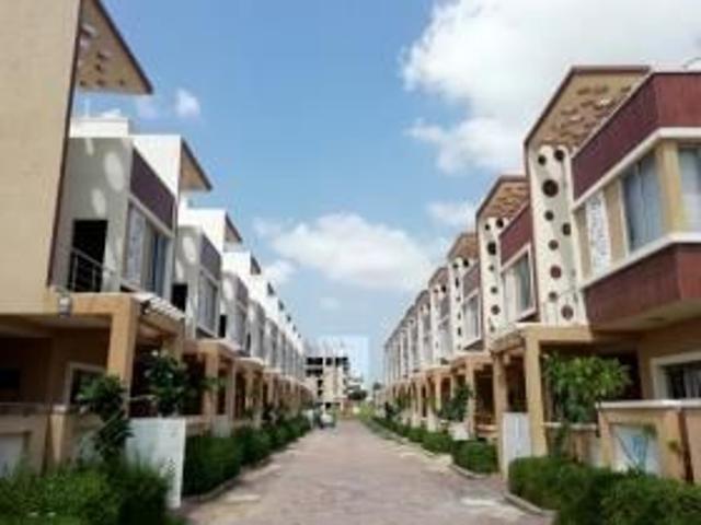 House for sale in Pink City, Jetpur