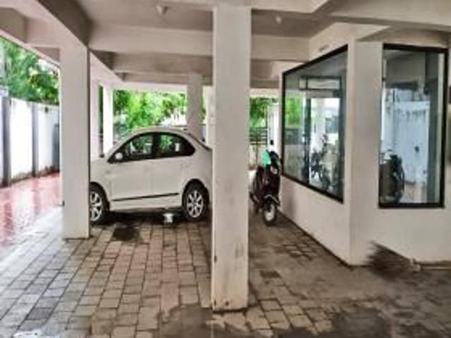 House for sale in Ahmedabad, Jodhpur Village
