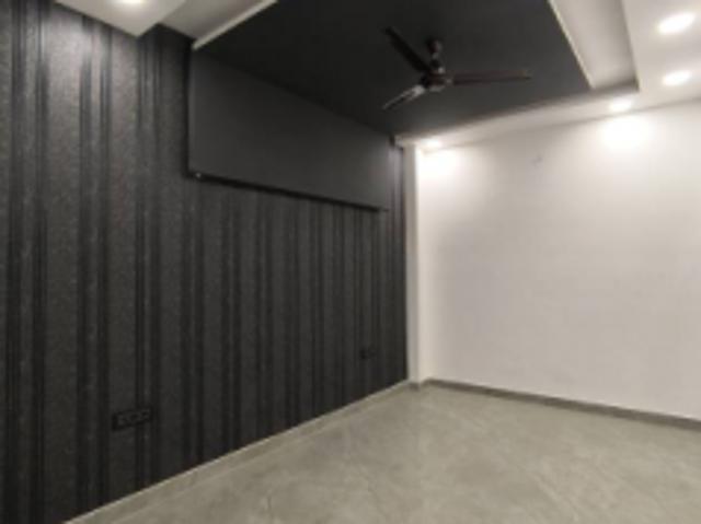 Property for rent in Deri