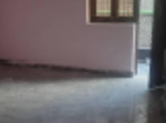 Property for rent in Deri