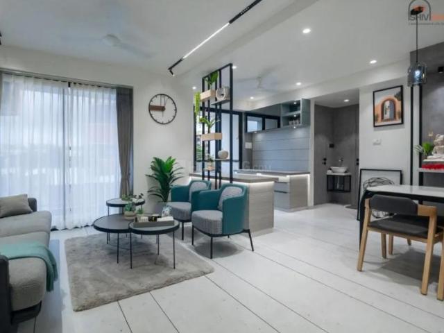 Flat for sale in Surat, Gujarat